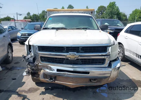 2010 Chevrolet Silverado 2500Hd Work Truck z USA, uszkodzony, nr VIN 1GC3CVBG7AF155235